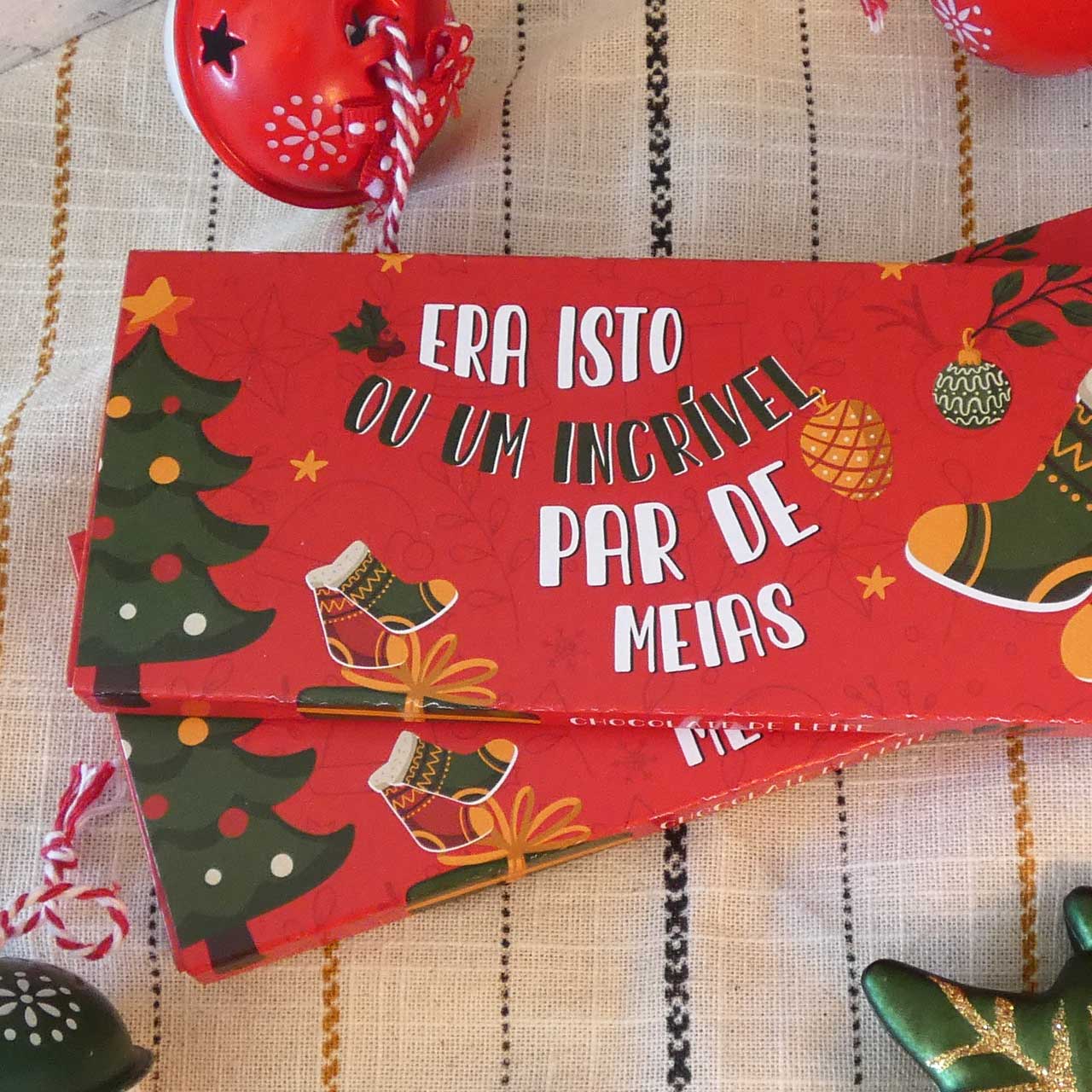 tablete-natal-2025-par-de-meias-2-web